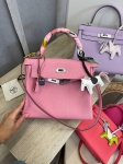 Сумка женская Kelly, 28, Togo Hermes Артикул LUX-109136. Вид 1