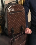 Рюкзак мужской Louis Vuitton Артикул LUX-7921. Вид 2