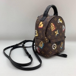Рюкзак женский  Louis Vuitton Артикул LUX-8292. Вид 3