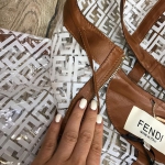 Куртка женская Fendi Артикул LUX-17283. Вид 4