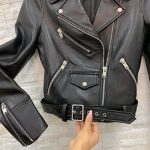 Куртка женская кожаная Yves Saint Laurent Артикул LUX-18540. Вид 2