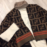 Пончо  Fendi Артикул LUX-20466. Вид 2