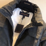 Куртка женская Louis Vuitton Артикул LUX-21189. Вид 3