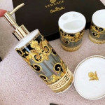 Набор для ванной комнаты Versace Артикул LUX-20530. Вид 6