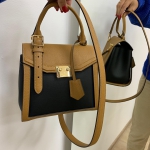 Сумка женская  LV Arch Louis Vuitton Артикул LUX-20847. Вид 2