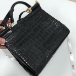 Сумка женская Dolce & Gabbana Артикул LUX-21694. Вид 2