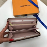 Кошелёк Louis Vuitton Артикул LUX-27541. Вид 3