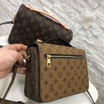 Сумка женская Louis Vuitton  Артикул LUX-27815. Вид 2