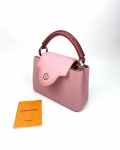 Сумка женская CAPUCINES  Louis Vuitton Артикул LUX-30461. Вид 1