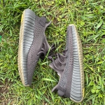  Кроссовки женские Adidas Yeezy Boost Adidas Артикул LUX-30599. Вид 2