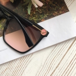 Очки Fendi Артикул LUX-17686. Вид 4