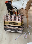 Сумка женская Book Tote Toile de Jouy Christian Dior Артикул LUX-16426. Вид 2