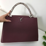 Сумка женская CAPUCINES Louis Vuitton Артикул LUX-10427. Вид 3