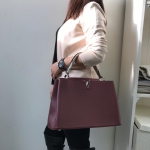 Сумка женская CAPUCINES Louis Vuitton Артикул LUX-10427. Вид 2