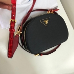 Сумка женская Prada Артикул LUX-10654. Вид 4