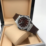 Часы женские Hublot Артикул LUX-11447. Вид 2