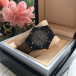 Часы женские Hublot Артикул LUX-11169. Вид 2