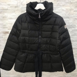 Куртка женская Moncler Артикул LUX-23429. Вид 1