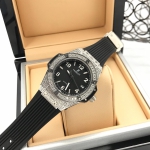 Часы женские Hublot Артикул LUX-25450. Вид 3