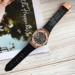 Часы женские Hublot Артикул LUX-16220. Вид 4