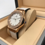 Часы женские Hublot Артикул LUX-16566. Вид 4