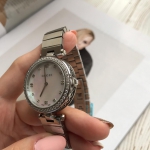 Часы женские Gucci Артикул LUX-16226. Вид 2