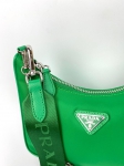 Сумка женская Nylon  Prada Артикул LUX-30037. Вид 3
