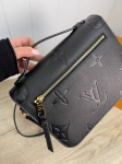 Сумка женская Pochette Louis Vuitton Артикул LUX-82509. Вид 5