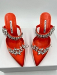 Атласные мюли Lurum с украшением в виде кристаллов Manolo Blahnik Артикул LUX-82530. Вид 2