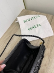 Knot On Strap Bottega Veneta Артикул LUX-82570. Вид 6
