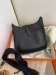  Сумка женская Evelyne 29 cm Clemence leather Hermes Артикул LUX-82790. Вид 3