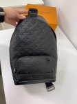 Сумка-слинг Louis Vuitton Артикул LUX-83048. Вид 2