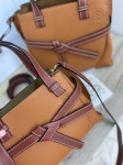 Сумка женская 25 см Loewe Артикул LUX-83296. Вид 3