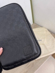 Сумка -слинг  Louis Vuitton Артикул LUX-83297. Вид 4