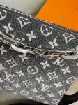Сумка женская Louis Vuitton Артикул LUX-83375. Вид 3