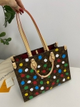 Сумка ON THE GO Louis Vuitton Артикул LUX-83280. Вид 5
