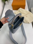 Сумка женская Capucines  Louis Vuitton Артикул LUX-84035. Вид 4