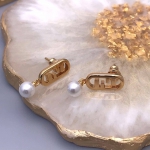 Серьги Fendi Артикул LUX-84726. Вид 2