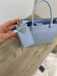 Сумка женская  Prada Артикул LUX-84780. Вид 2