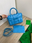  Сумка женская  Bottega Veneta Артикул LUX-84884. Вид 1