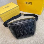 Поясная сумка Fendi Артикул LUX-85153. Вид 1