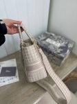 Сумка женская   Christian Dior Артикул LUX-85169. Вид 3