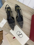 Босоножки Valentino Артикул LUX-85322. Вид 3