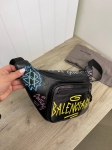 Поясная сумка Balenciaga Артикул LUX-86370. Вид 2