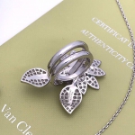 Кольцо Van Cleef Артикул LUX-86727. Вид 4
