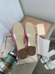Шлепанцы Miu Miu Артикул LUX-86922. Вид 2