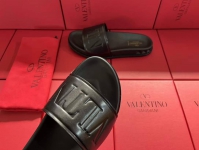 Шлёпанцы Valentino Артикул LUX-87130. Вид 3