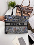 Сумка женская 36 см Christian Dior Артикул LUX-87625. Вид 1