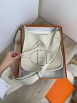 Сумка женская Evelyne 29 cm Clemence leather Hermes Артикул LUX-88145. Вид 2