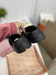 Шлепанцы Miu Miu Артикул LUX-88892. Вид 4